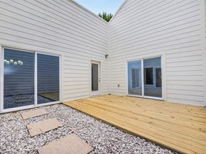 7111 Halfpenny Road, Houston TX 77095