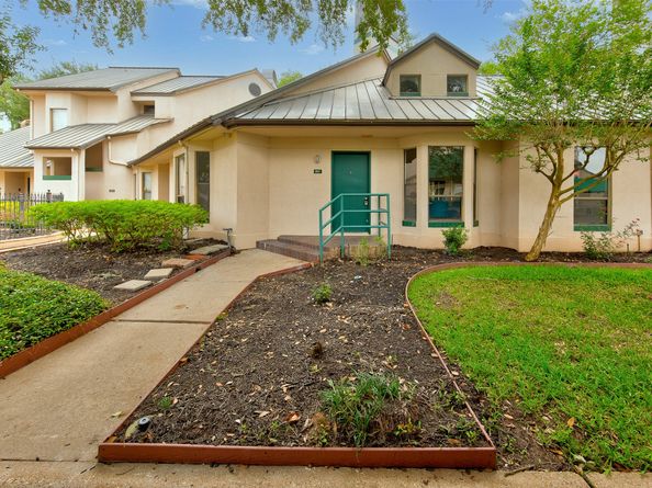 4144 Greystone Way 201, Sugar Land TX 77479