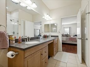 3148 Holly Hall Street 3148, Houston TX 77054