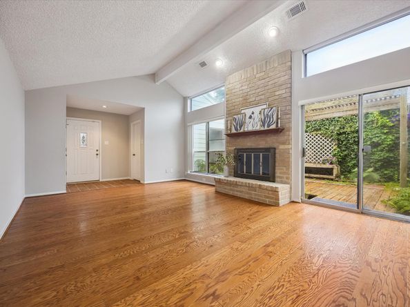 2016 Trixie Lane, Houston TX 77042