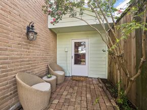 2016 Trixie Lane, Houston TX 77042