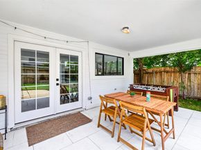 6406 Via Espana Drive, Houston TX 77083