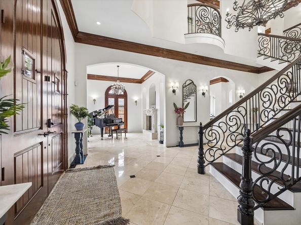 8448 Westview Drive, Houston TX 77055
