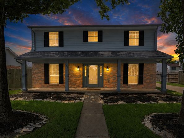 15222 Kelbrook Drive, Houston TX 77062