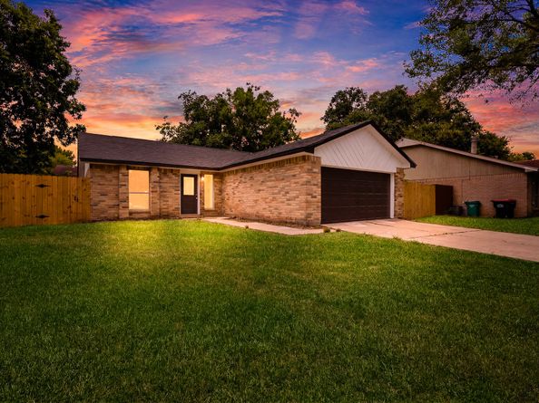 7310 Londres Drive, Houston TX 77083