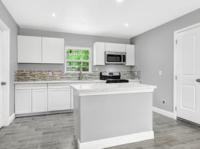 10122 Rockaway Drive, Houston TX 77016