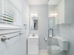 5618 Nina Lee Lane, Houston TX 77092