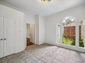 30 Skyland Place, The Woodlands TX 77381