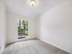 30 Skyland Place, The Woodlands TX 77381