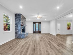 83 White Oak Drive N, Woodbranch TX 77357