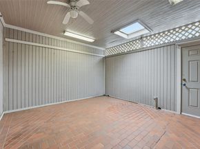 2232 S Piney Point Road 108, Houston TX 77063