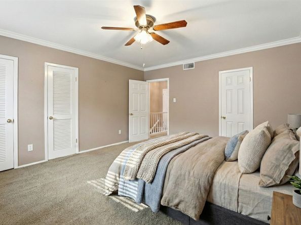 2232 S Piney Point Road 108, Houston TX 77063