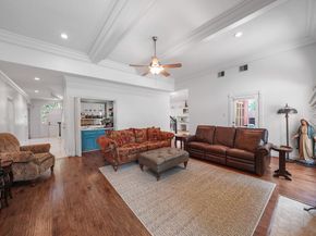 5 Hidden Pond Place, The Woodlands TX 77381