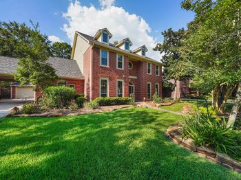 5 Hidden Pond Place