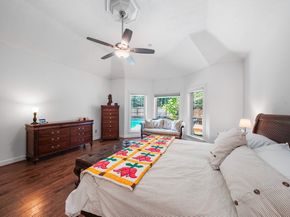5 Hidden Pond Place, The Woodlands TX 77381