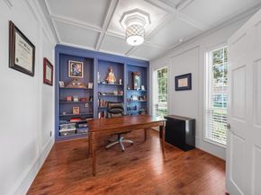 5 Hidden Pond Place, The Woodlands TX 77381