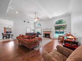 5 Hidden Pond Place, The Woodlands TX 77381