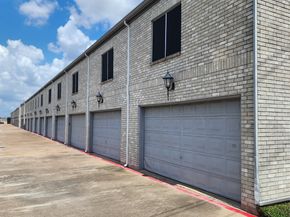 7399 Regency Square Court 7399, Houston TX 77036