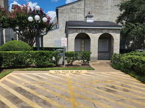 7399 Regency Square Court 7399, Houston TX 77036