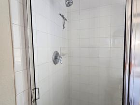 13231 Barrow Point Lane, Houston TX 77014