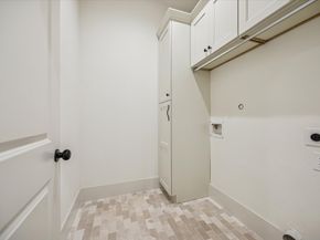 1918 Spillers Lane, Houston TX 77043