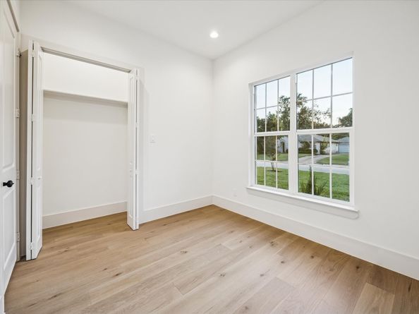 1918 Spillers Lane, Houston TX 77043