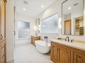1918 Spillers Lane, Houston TX 77043
