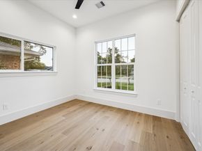 1918 Spillers Lane, Houston TX 77043