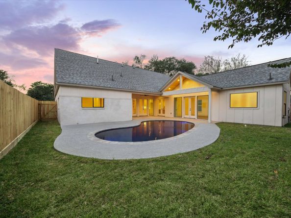 1918 Spillers Lane, Houston TX 77043