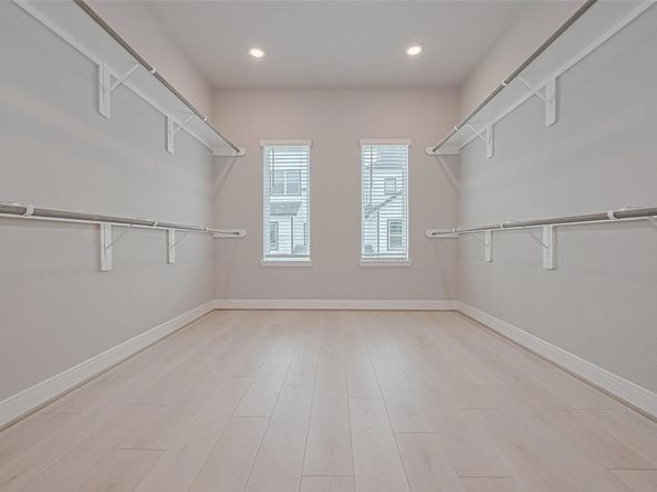 8925 Grovner Place, Houston TX 77055