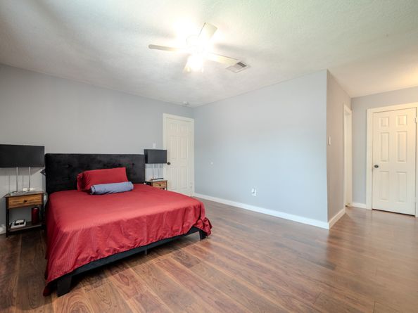 6806 Santa Rita Drive, Houston TX 77083