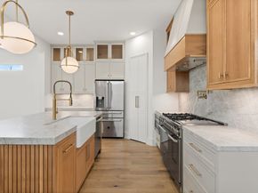 710 Waverly Street D, Houston TX 77007