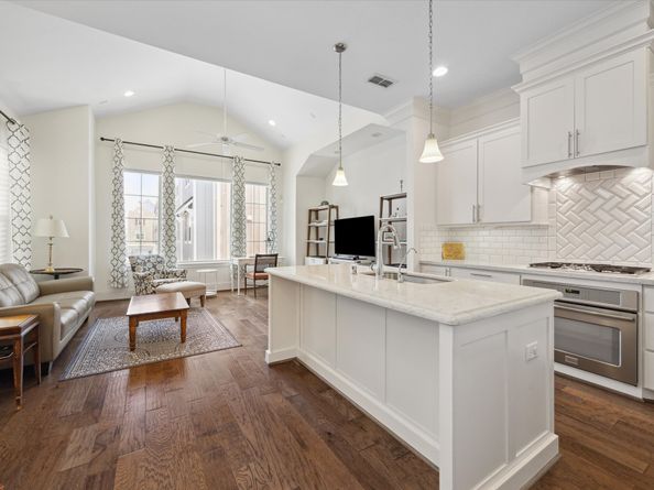 753 Dorothy Street, Houston TX 77007