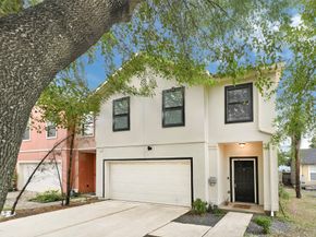 2905 Baer Street 6, Houston TX 77020