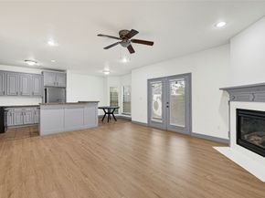 2905 Baer Street 6, Houston TX 77020