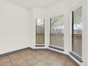 2905 Baer Street 6, Houston TX 77020