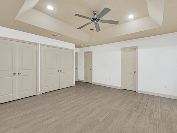 2905 Baer Street 6, Houston TX 77020