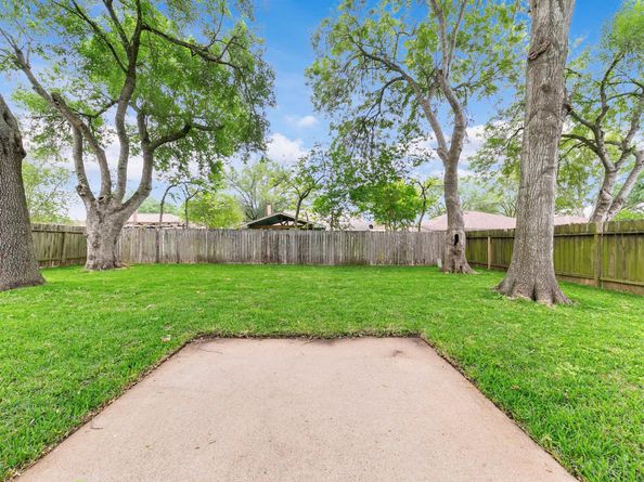 922 Mayweather Lane, Richmond TX 77406