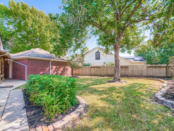 7903 Belterraza Court, Houston TX 77083