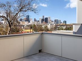 2707 Dennis Street, Houston TX 77004
