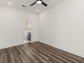2707 Dennis Street, Houston TX 77004