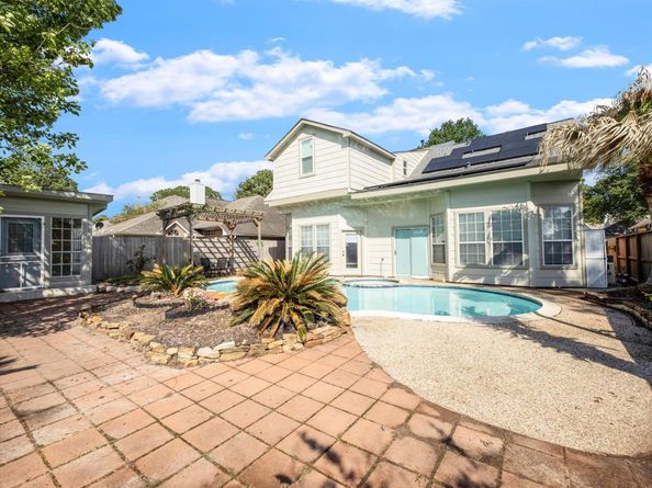 7042 River Garden Drive, Houston TX 77095