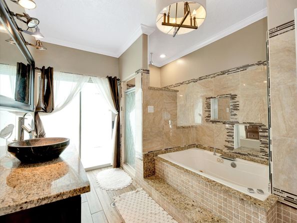 7042 River Garden Drive, Houston TX 77095