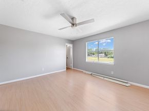 7700 Creekbend Drive 30, Houston TX 77071