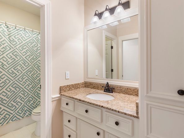 39 Pebble Cove Drive, The Woodlands TX 77381
