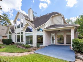 39 Pebble Cove Drive, The Woodlands TX 77381