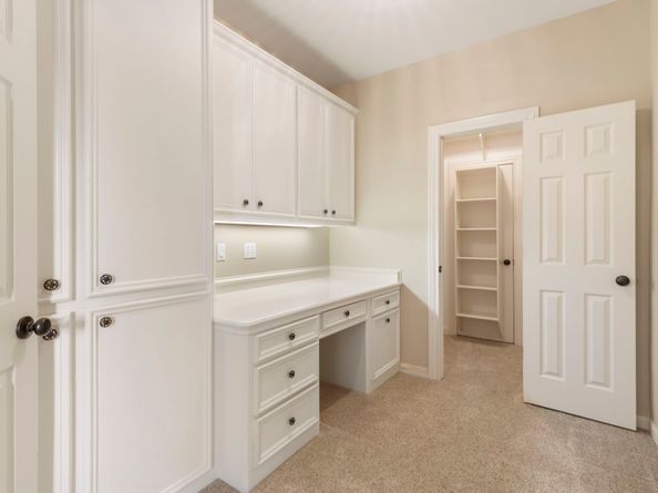 39 Pebble Cove Drive, The Woodlands TX 77381