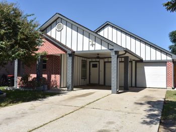 2222 Irish Spring Drive