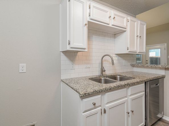 13126 Townwood Drive, Houston TX 77045