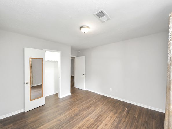 15135 Chipman Lane, Houston TX 77060